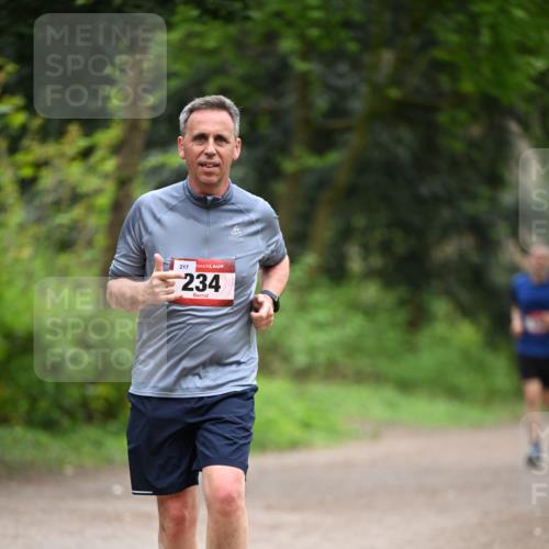 13.04.2025 - Hammer Lauf Dr. Thomas Lammeyer http://msf.ph/oto/7665420 13.04.2025 11:39:16 Laufen 217, 234 meine-sportfotos.de