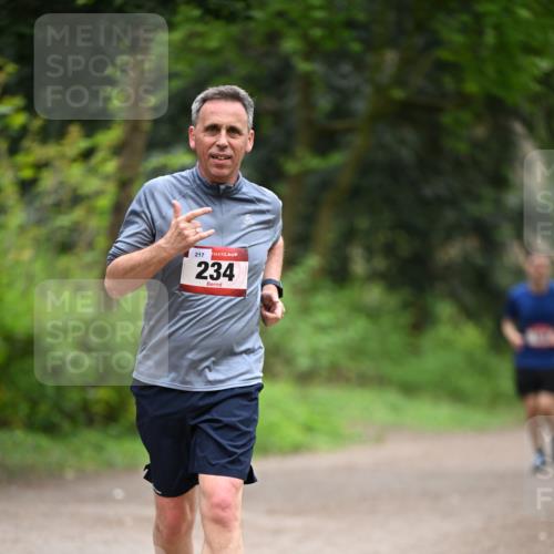 13.04.2025 - Hammer Lauf Dr. Thomas Lammeyer http://msf.ph/oto/7665422 13.04.2025 11:39:16 Laufen 217, 234 meine-sportfotos.de