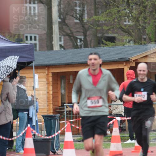 13.04.2025 - Hammer Lauf A. Gomolzig http://msf.ph/oto/7665432 13.04.2025 12:10:54 Ziel 559, 916, 1802 meine-sportfotos.de