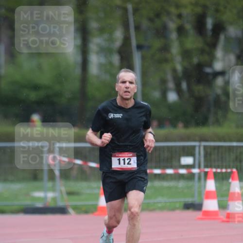 13.04.2025 - Hammer Lauf A. Gomolzig http://msf.ph/oto/7665506 13.04.2025 12:14:22 Ziel 112, 604 meine-sportfotos.de