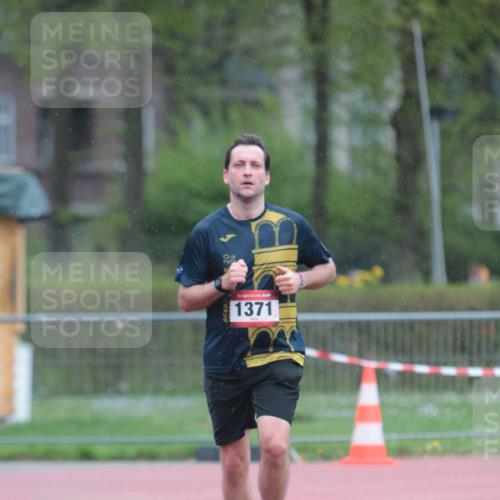 13.04.2025 - Hammer Lauf A. Gomolzig http://msf.ph/oto/7665514 13.04.2025 12:14:38 Ziel 1371 meine-sportfotos.de