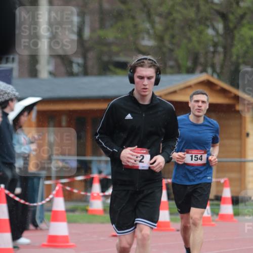 13.04.2025 - Hammer Lauf A. Gomolzig http://msf.ph/oto/7665526 13.04.2025 12:14:56 Ziel 154, 172, 532, 1950, 1954 meine-sportfotos.de