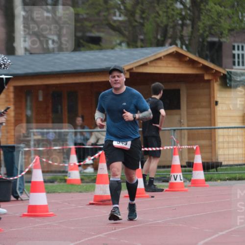 13.04.2025 - Hammer Lauf A. Gomolzig http://msf.ph/oto/7665530 13.04.2025 12:15:45 Ziel  meine-sportfotos.de