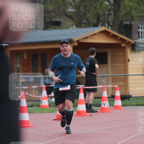 13.04.2025 - Hammer Lauf A. Gomolzig http://msf.ph/oto/7665531 13.04.2025 12:15:46 Ziel  meine-sportfotos.de