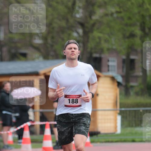 13.04.2025 - Hammer Lauf A. Gomolzig http://msf.ph/oto/7665564 13.04.2025 12:18:05 Ziel 188 meine-sportfotos.de