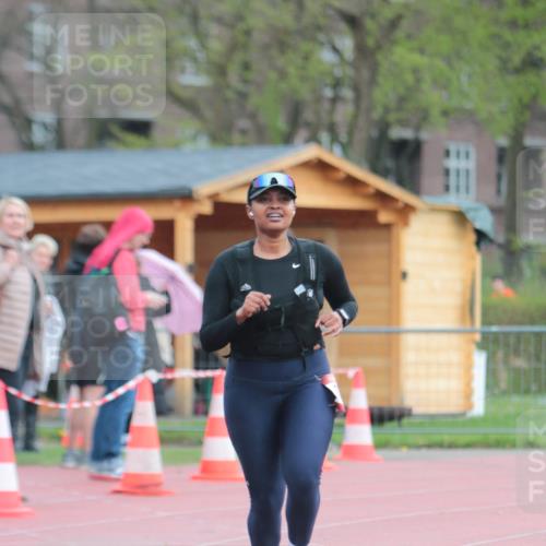 13.04.2025 - Hammer Lauf A. Gomolzig http://msf.ph/oto/7665569 13.04.2025 12:18:46 Ziel 1768 meine-sportfotos.de