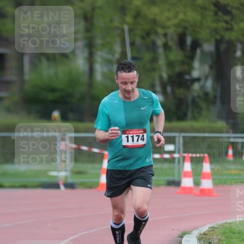 13.04.2025 - Hammer Lauf A. Gomolzig http://msf.ph/oto/7665601 13.04.2025 12:20:10 Ziel 2, 17, 1174 meine-sportfotos.de