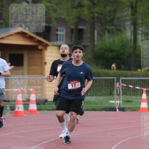 13.04.2025 - Hammer Lauf A. Gomolzig http://msf.ph/oto/7665605 13.04.2025 12:20:16 Ziel 2, 17, 468, 1937 meine-sportfotos.de
