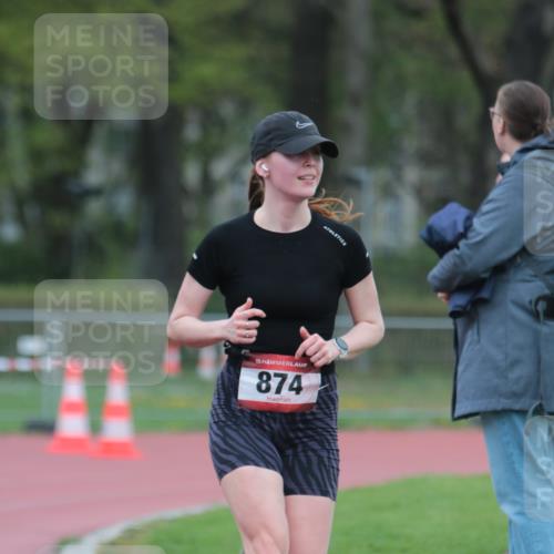 13.04.2025 - Hammer Lauf A. Gomolzig http://msf.ph/oto/7665616 13.04.2025 12:20:37 Ziel 481, 874 meine-sportfotos.de