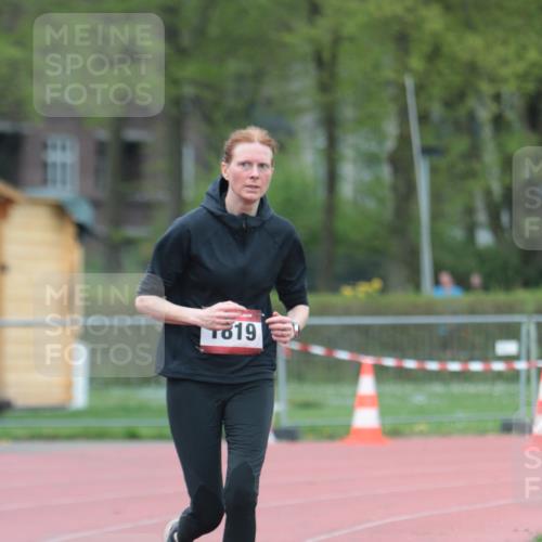 13.04.2025 - Hammer Lauf A. Gomolzig http://msf.ph/oto/7665648 13.04.2025 12:21:46 Ziel 1819 meine-sportfotos.de