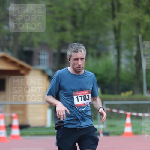 13.04.2025 - Hammer Lauf A. Gomolzig http://msf.ph/oto/7665668 13.04.2025 12:22:21 Ziel 1783 meine-sportfotos.de