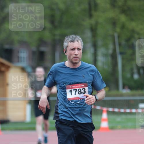 13.04.2025 - Hammer Lauf A. Gomolzig http://msf.ph/oto/7665669 13.04.2025 12:22:21 Ziel 1783 meine-sportfotos.de