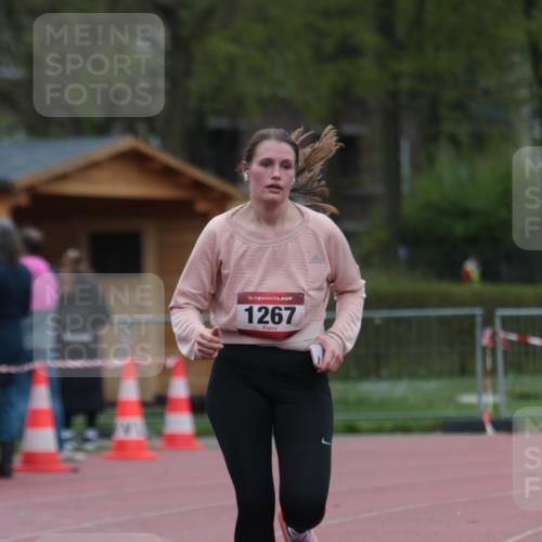 13.04.2025 - Hammer Lauf A. Gomolzig http://msf.ph/oto/7665702 13.04.2025 12:23:52 Ziel 1267 meine-sportfotos.de