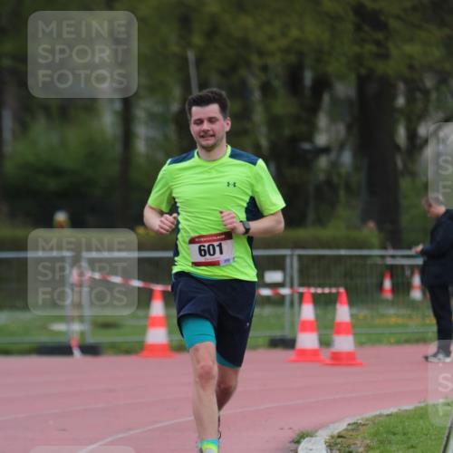13.04.2025 - Hammer Lauf A. Gomolzig http://msf.ph/oto/7665707 13.04.2025 12:24:08 Ziel 601 meine-sportfotos.de