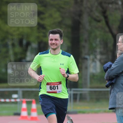 13.04.2025 - Hammer Lauf A. Gomolzig http://msf.ph/oto/7665709 13.04.2025 12:24:10 Ziel 601 meine-sportfotos.de