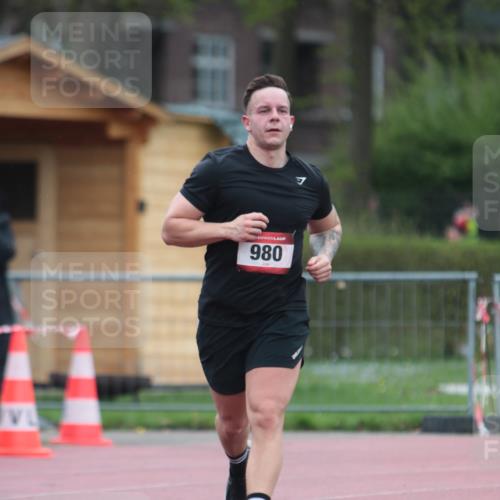 13.04.2025 - Hammer Lauf A. Gomolzig http://msf.ph/oto/7665719 13.04.2025 12:24:39 Ziel 980 meine-sportfotos.de