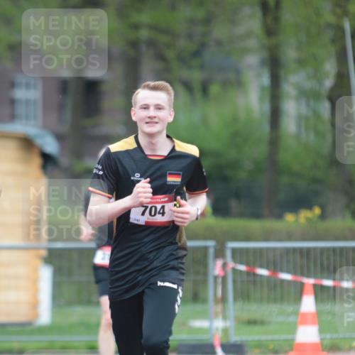13.04.2025 - Hammer Lauf A. Gomolzig http://msf.ph/oto/7665761 13.04.2025 12:25:17 Ziel 313, 693, 704, 1049 meine-sportfotos.de