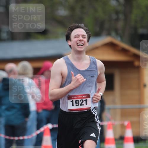 13.04.2025 - Hammer Lauf A. Gomolzig http://msf.ph/oto/7665769 13.04.2025 12:25:32 Ziel 1921 meine-sportfotos.de