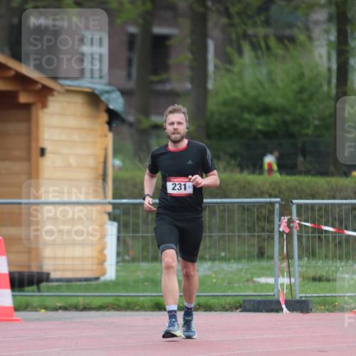 13.04.2025 - Hammer Lauf A. Gomolzig http://msf.ph/oto/7665780 13.04.2025 12:26:06 Ziel 231, 384 meine-sportfotos.de