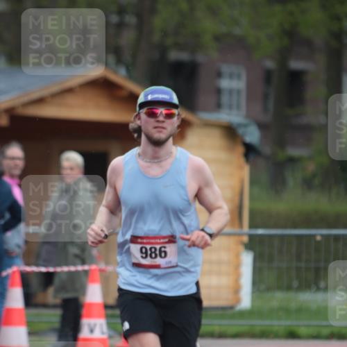 13.04.2025 - Hammer Lauf A. Gomolzig http://msf.ph/oto/7665793 13.04.2025 12:26:27 Ziel 986 meine-sportfotos.de