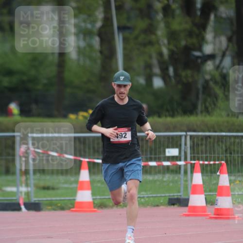 13.04.2025 - Hammer Lauf A. Gomolzig http://msf.ph/oto/7665799 13.04.2025 12:27:00 Ziel 492 meine-sportfotos.de