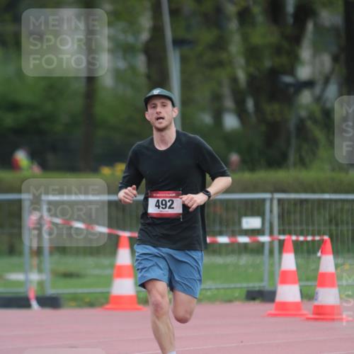 13.04.2025 - Hammer Lauf A. Gomolzig http://msf.ph/oto/7665801 13.04.2025 12:27:02 Ziel 492 meine-sportfotos.de