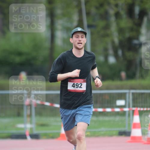 13.04.2025 - Hammer Lauf A. Gomolzig http://msf.ph/oto/7665802 13.04.2025 12:27:03 Ziel 492 meine-sportfotos.de
