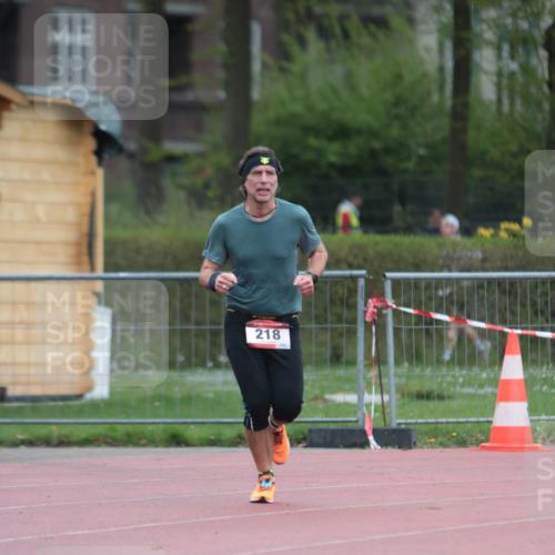 13.04.2025 - Hammer Lauf A. Gomolzig http://msf.ph/oto/7665806 13.04.2025 12:27:20 Ziel 218 meine-sportfotos.de