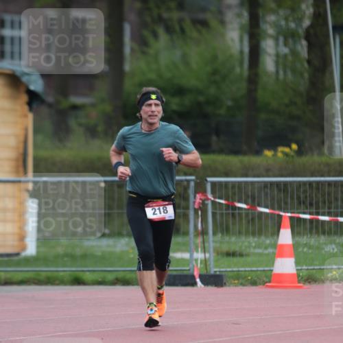 13.04.2025 - Hammer Lauf A. Gomolzig http://msf.ph/oto/7665807 13.04.2025 12:27:20 Ziel 218 meine-sportfotos.de