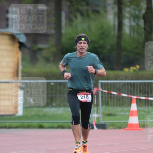 13.04.2025 - Hammer Lauf A. Gomolzig http://msf.ph/oto/7665809 13.04.2025 12:27:22 Ziel 218 meine-sportfotos.de