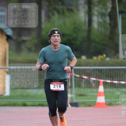 13.04.2025 - Hammer Lauf A. Gomolzig http://msf.ph/oto/7665811 13.04.2025 12:27:22 Ziel 218 meine-sportfotos.de