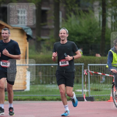 13.04.2025 - Hammer Lauf A. Gomolzig http://msf.ph/oto/7665818 13.04.2025 12:27:28 Ziel 218, 609, 945 meine-sportfotos.de