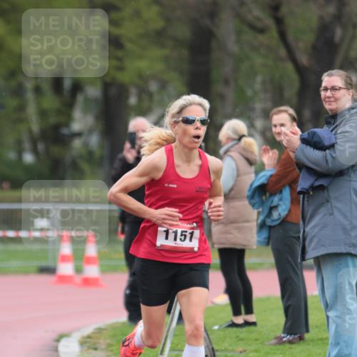 13.04.2025 - Hammer Lauf A. Gomolzig http://msf.ph/oto/7665832 13.04.2025 12:27:40 Ziel 432, 1151, 1772 meine-sportfotos.de