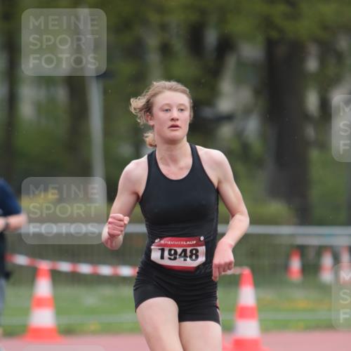 13.04.2025 - Hammer Lauf A. Gomolzig http://msf.ph/oto/7665842 13.04.2025 12:27:51 Ziel 232, 322, 474, 502, 548, 1776, 1896, 1948 meine-sportfotos.de