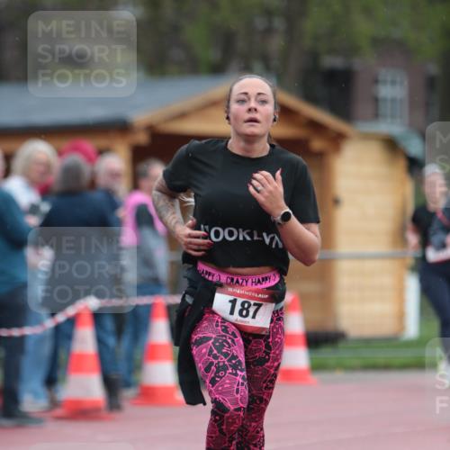 13.04.2025 - Hammer Lauf A. Gomolzig http://msf.ph/oto/7665853 13.04.2025 12:28:13 Ziel 20, 187, 571 meine-sportfotos.de