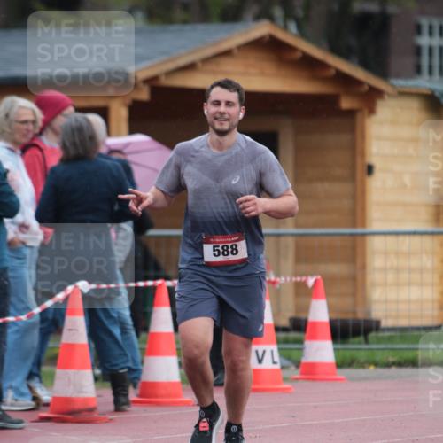 13.04.2025 - Hammer Lauf A. Gomolzig http://msf.ph/oto/7665860 13.04.2025 12:28:26 Ziel 588 meine-sportfotos.de
