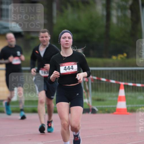 13.04.2025 - Hammer Lauf A. Gomolzig http://msf.ph/oto/7665866 13.04.2025 12:28:53 Ziel 444, 1930, 1958 meine-sportfotos.de
