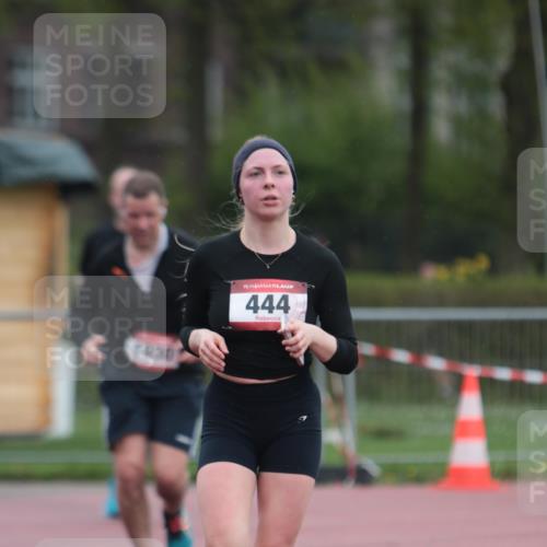 13.04.2025 - Hammer Lauf A. Gomolzig http://msf.ph/oto/7665868 13.04.2025 12:28:54 Ziel 444, 1051, 1930, 1958 meine-sportfotos.de