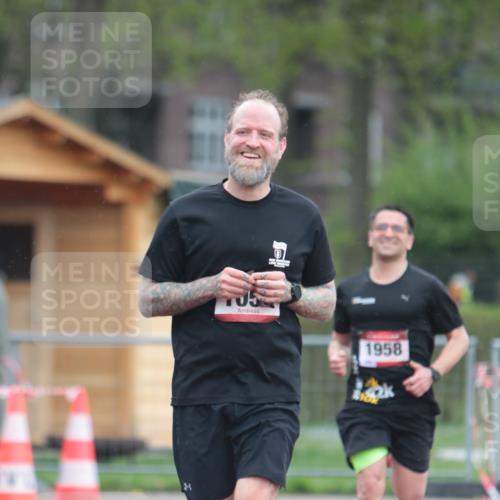 13.04.2025 - Hammer Lauf A. Gomolzig http://msf.ph/oto/7665876 13.04.2025 12:29:00 Ziel 21, 1051, 1930, 1958 meine-sportfotos.de