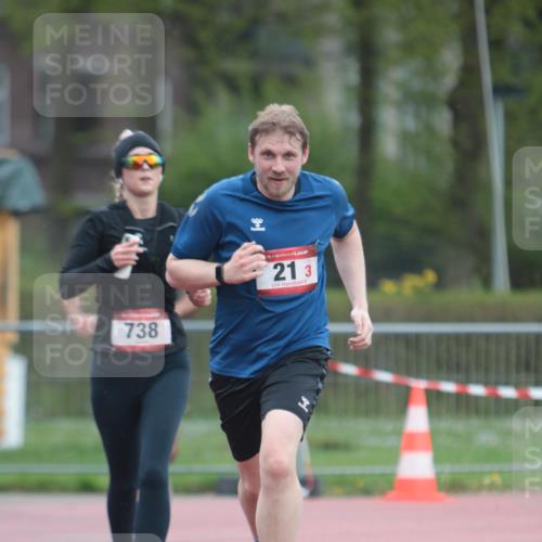 13.04.2025 - Hammer Lauf A. Gomolzig http://msf.ph/oto/7665883 13.04.2025 12:29:07 Ziel 21, 738, 1810 meine-sportfotos.de
