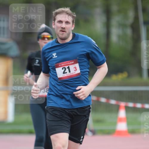 13.04.2025 - Hammer Lauf A. Gomolzig http://msf.ph/oto/7665886 13.04.2025 12:29:08 Ziel 21, 738, 1810 meine-sportfotos.de