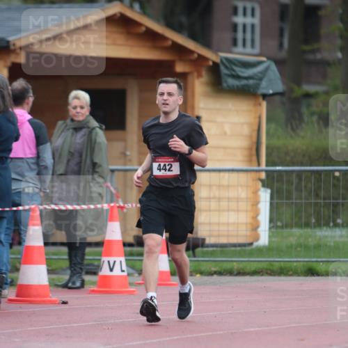 13.04.2025 - Hammer Lauf A. Gomolzig http://msf.ph/oto/7665894 13.04.2025 12:29:14 Ziel 442, 633, 1810 meine-sportfotos.de
