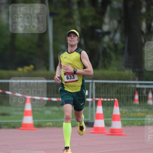 13.04.2025 - Hammer Lauf A. Gomolzig http://msf.ph/oto/7665896 13.04.2025 12:29:17 Ziel 442, 633, 1810 meine-sportfotos.de