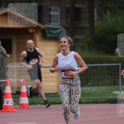 13.04.2025 - Hammer Lauf A. Gomolzig http://msf.ph/oto/7665900 13.04.2025 12:29:33 Ziel 628, 643 meine-sportfotos.de