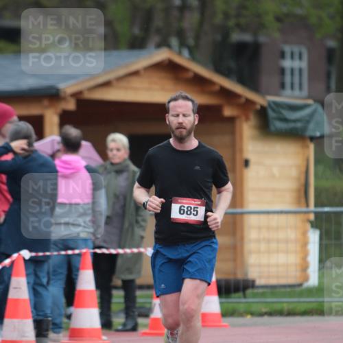 13.04.2025 - Hammer Lauf A. Gomolzig http://msf.ph/oto/7665910 13.04.2025 12:29:52 Ziel 685 meine-sportfotos.de