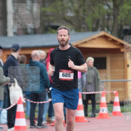 13.04.2025 - Hammer Lauf A. Gomolzig http://msf.ph/oto/7665914 13.04.2025 12:29:54 Ziel 685 meine-sportfotos.de
