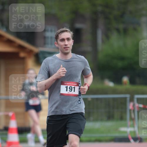 13.04.2025 - Hammer Lauf A. Gomolzig http://msf.ph/oto/7665919 13.04.2025 12:30:04 Ziel 15, 191 meine-sportfotos.de
