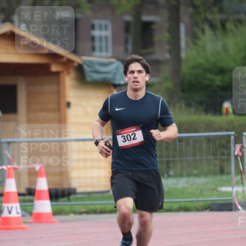 13.04.2025 - Hammer Lauf A. Gomolzig http://msf.ph/oto/7665937 13.04.2025 12:30:20 Ziel 302, 320 meine-sportfotos.de