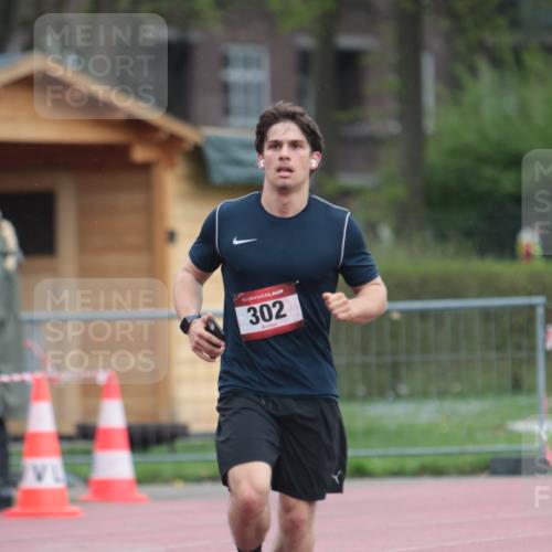 13.04.2025 - Hammer Lauf A. Gomolzig http://msf.ph/oto/7665939 13.04.2025 12:30:21 Ziel 302 meine-sportfotos.de
