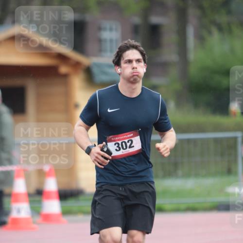 13.04.2025 - Hammer Lauf A. Gomolzig http://msf.ph/oto/7665941 13.04.2025 12:30:21 Ziel 302 meine-sportfotos.de
